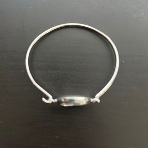 Origami owl bangle bracelet and medium twist locket base